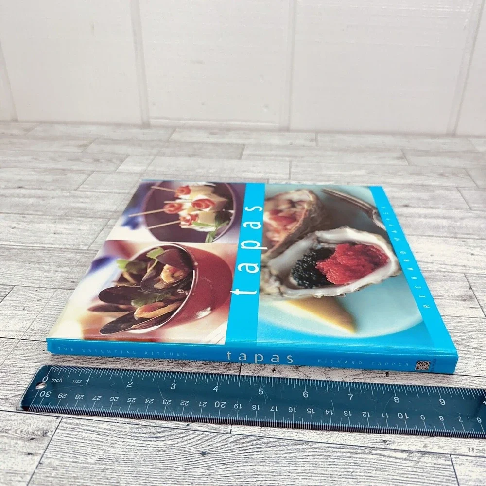 Unbranded hardcover 9789625939346